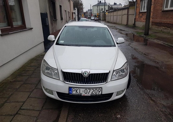 Skoda Octavia cena 16200 przebieg: 283000, rok produkcji 2010 z Kłodawa małe 29